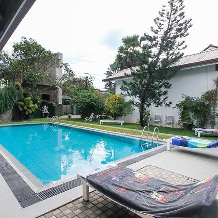 Lioni Holidays Villa Негомбо Екстериор снимка